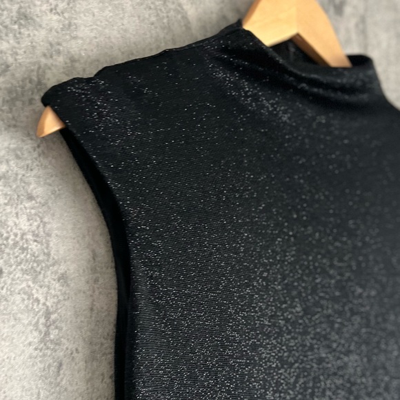Black elegant turtle neck sleeveless dress shimmery fabric with back slit size S - Picture 9 of 11